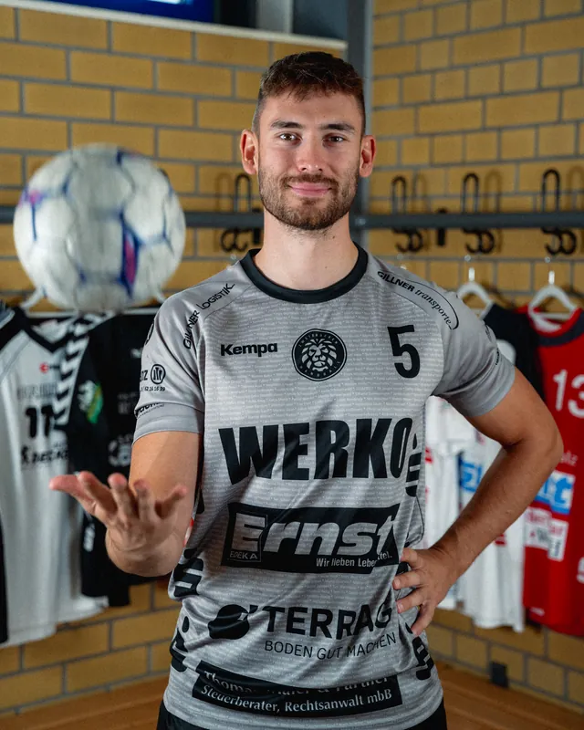 Nico Graeber, Nr. 5, Linksaußen der Zweibrücker Löwen